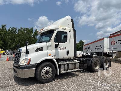 Photo of a 2018 Freightliner CASCADIA 113