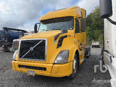 Photo of a 2016 Volvo VNL670