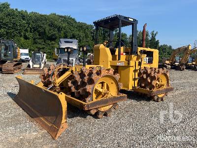 Photo of a 1980 Caterpillar 815