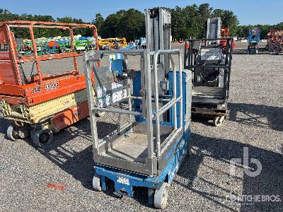 Photo of a 2014 Genie GR-20