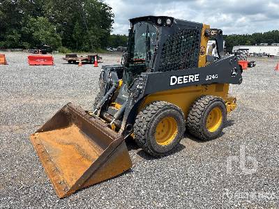 Photo of a 2018 John Deere 324G
