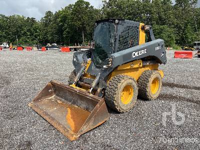 Photo of a 2016 John Deere 332G