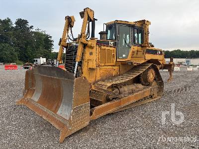 Photo of a 1997 Caterpillar D7R