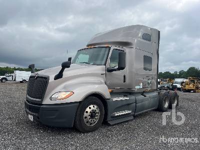 Photo of a 2018 International LT625