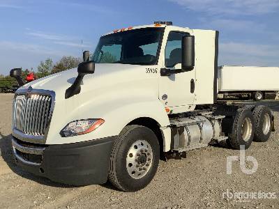 Photo of a 2020 International LT625