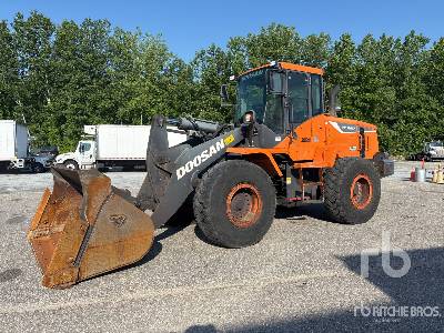 Photo of a 2019 Doosan DL280-5