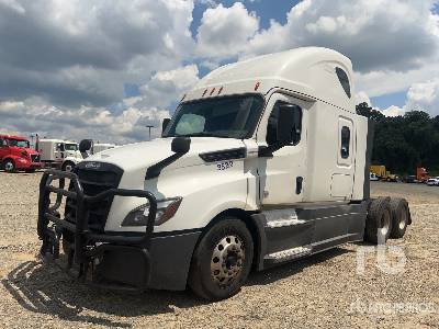 Photo of a 2019 Freightliner CASCADIA 126