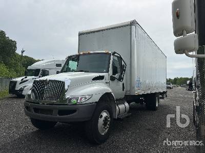 Photo of a 2020 International MV607