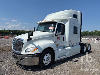 Photo of a 2019 International LT625