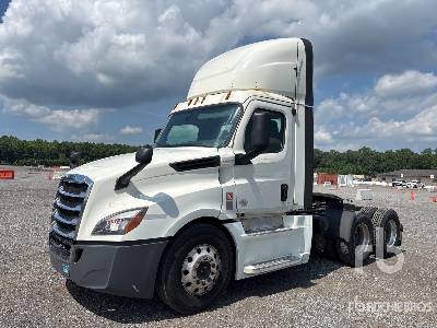 Photo of a 2018 Freightliner CASCADIA 126