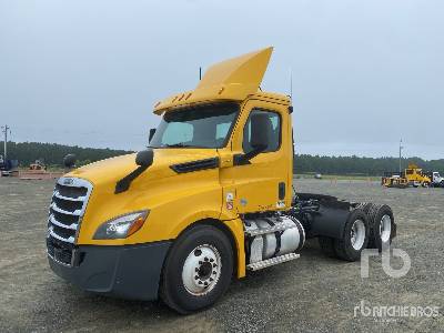 Photo of a 2019 Freightliner CASCADIA 126