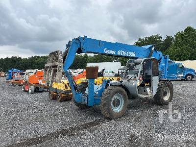 Photo of a 2007 Genie GTH-1056