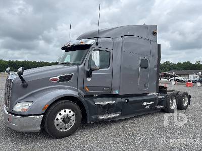 Photo of a 2017 Peterbilt 579
