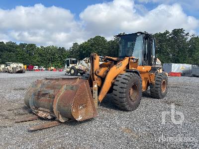 Photo of a 2011 Case 721E