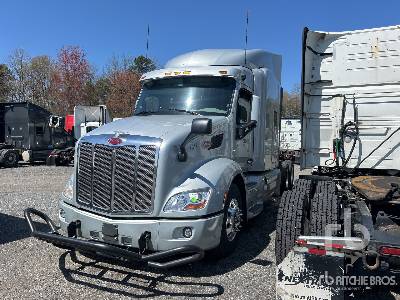 Photo of a 2019 Peterbilt 579