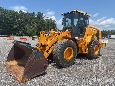 Photo of a 2019 Hyundai HL940
