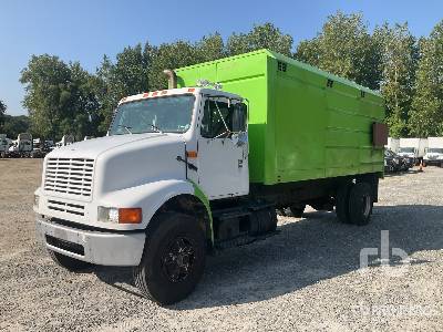 Photo of a 1991 International 8100