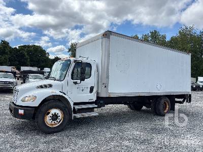 Photo of a 2004 Freightliner M2 106