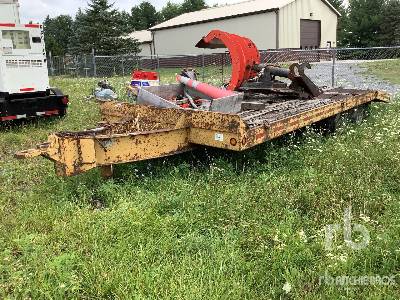 1991 INTERSTATE  24 ft T/A  Equipment Trailer