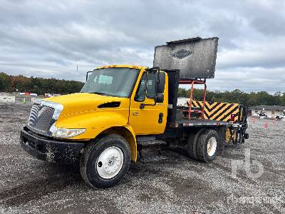 2005 International 4300