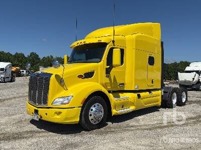 Photo of a 2017 Peterbilt 579
