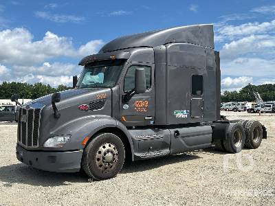 Photo of a 2019 Peterbilt 579