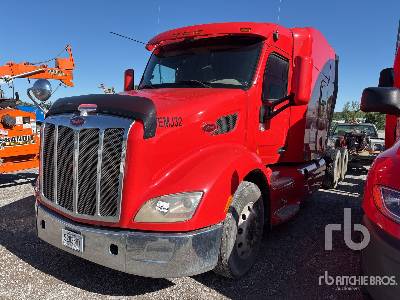 Photo of a 2018 Peterbilt 579