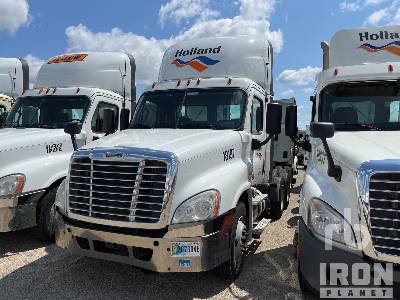 Photo of a 2018 Freightliner CASCADIA 125