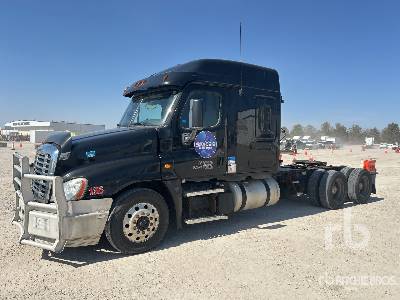 Photo of a 2013 Freightliner CASCADIA 125