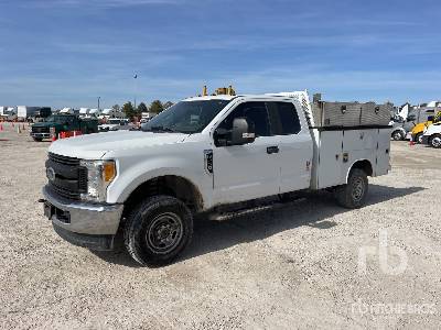 Photo of a 2017 Ford F-250