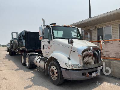 Photo of a 2006 International 8600
