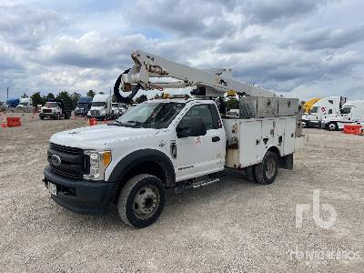 Photo of a 2017 Ford F-550