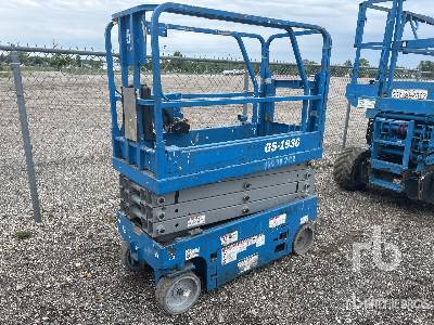 Photo of a 2016 Genie GS1930