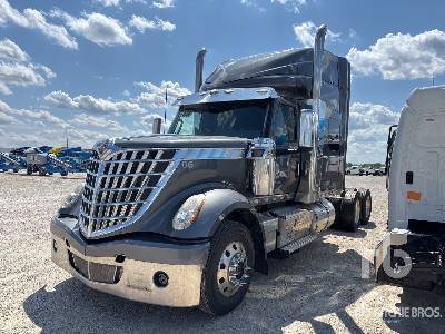 Photo of a 2020 International LONESTAR