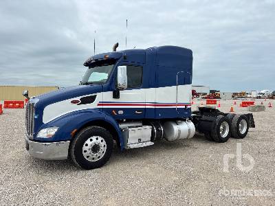 Photo of a 2017 Peterbilt 579