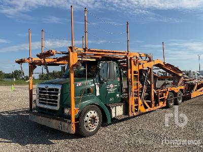 Photo of a 2007 Sterling LT9500