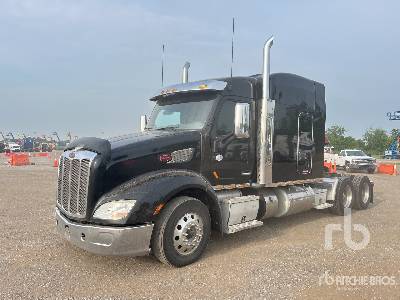 2016 PETERBILT  579  6x4  Truck Tractor (T/A)