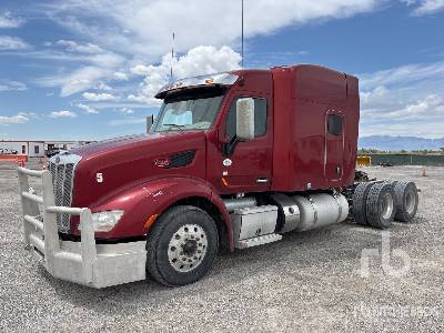 Photo of a 2015 Peterbilt 579