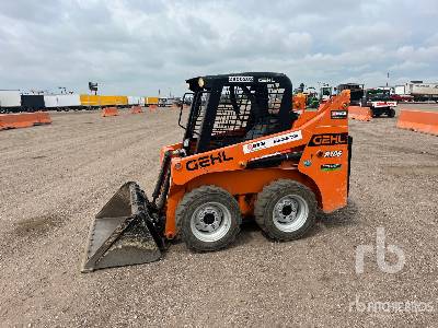 Photo of a 2019 Gehl R105