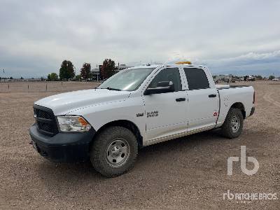 2015 RAM  1500  4x4 Crew Cab  Pickup