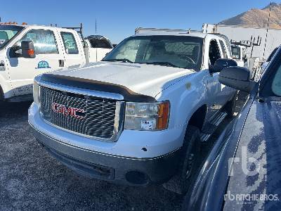 2008 GMC SIERRA 2500HD 4x4 Extended Cab (Inoperable) Pickup 2008 GMC SIERRA 2500HD 4x4 Extended Cab (Inoperable) Pickup