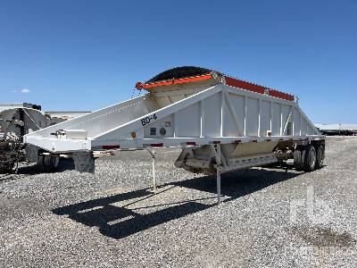 1994 RANCO 16 ft T/A Bottom Dump Trailer 1994 RANCO 16 ft T/A Bottom Dump Trailer