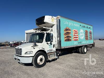 2012 Freightliner M2106