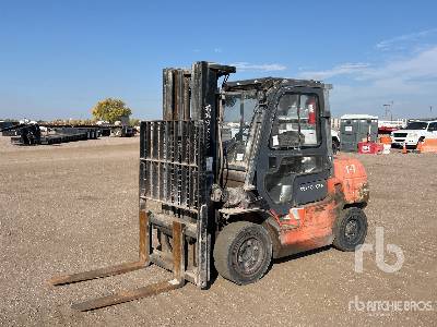 2011 TOYOTA 7FDU35 7000 lb Cushion Tire (Inoperable) Forklift 2011 TOYOTA 7FDU35 7000 lb Cushion Tire (Inoperable) Forklift