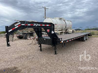 2018 PJ TRAILERS LD302 30 ft T/A Gooseneck Equipment Trailer 2018 PJ TRAILERS LD302 30 ft T/A Gooseneck Equipment Trailer