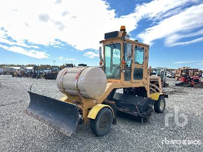 Photo of a 1994 Waldon SWEEP MASTER II