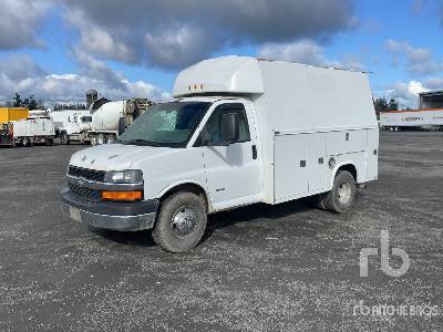 Photo of a 2006 Chevrolet EXPRESS 3500