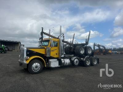 Photo of a 2017 Peterbilt 389