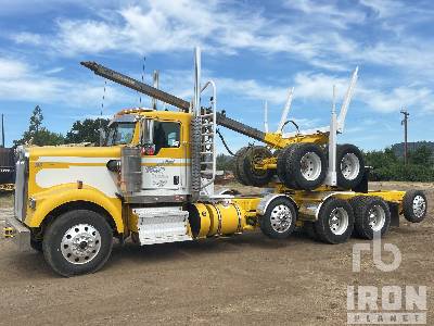 Photo of a 2018 Kenworth W900