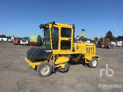 Photo of a 2022 Superior DT74-J